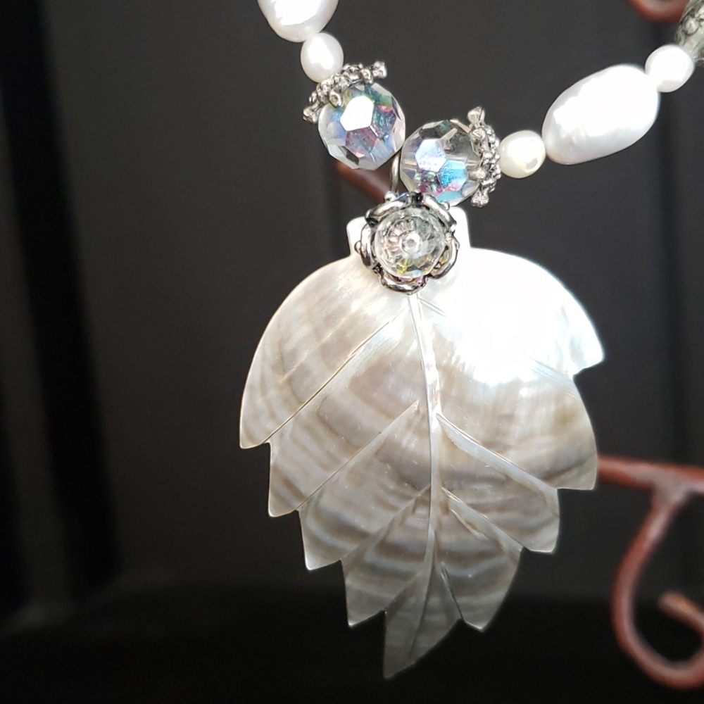 Necklace - Picture 4 of 6